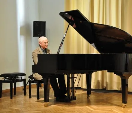  Grupa cyrkowa CIRCUS