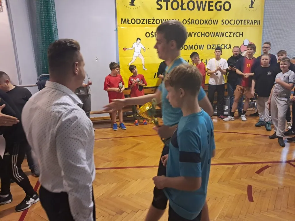 Mikołajkowy turniej tenisa stołowego