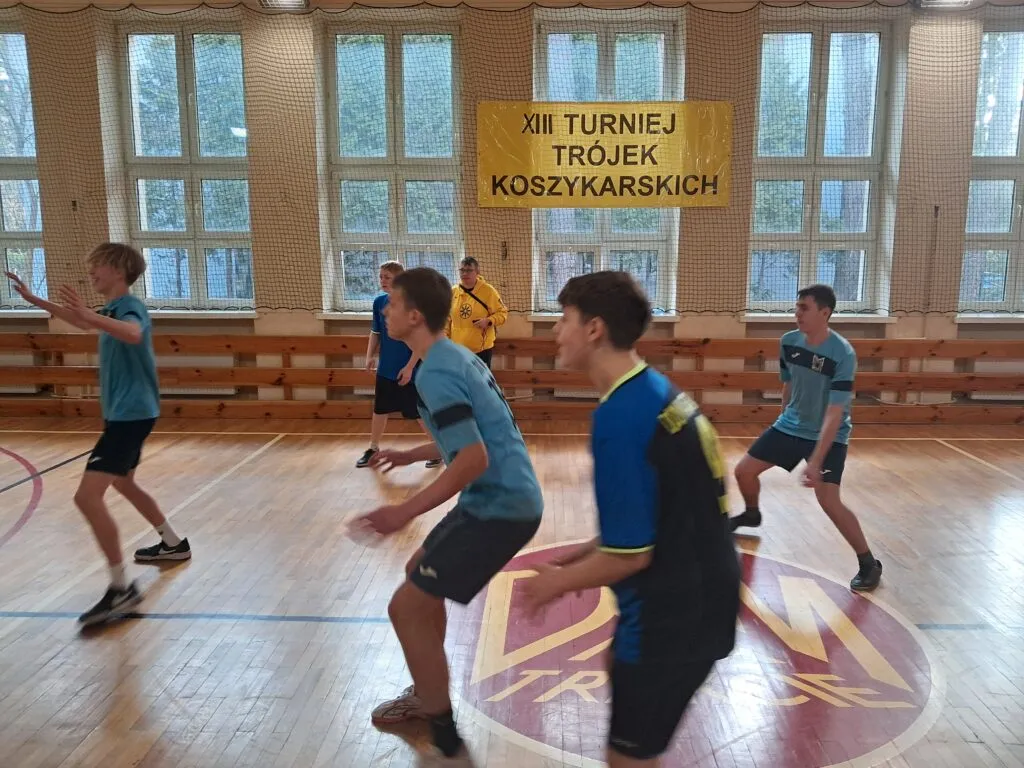 Turniej koszykówki