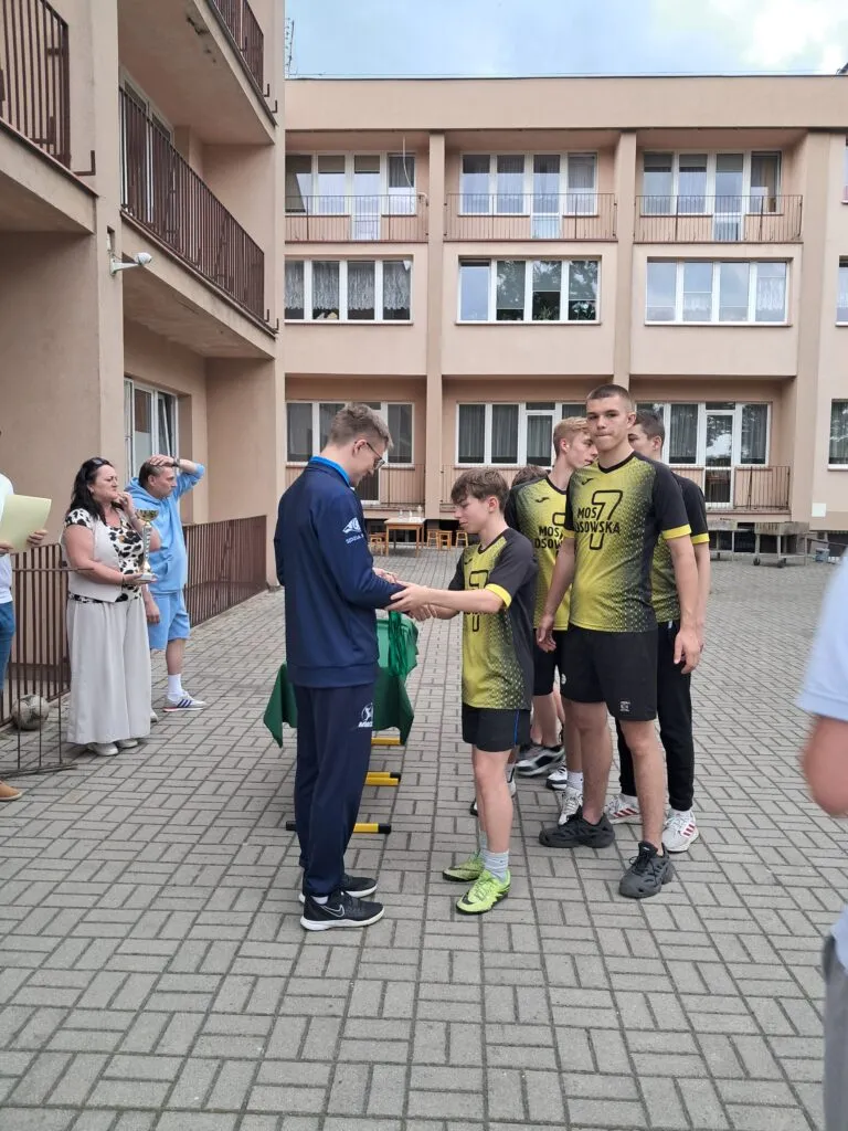 Miedzyośrodkowy turniej piłki siatkowej