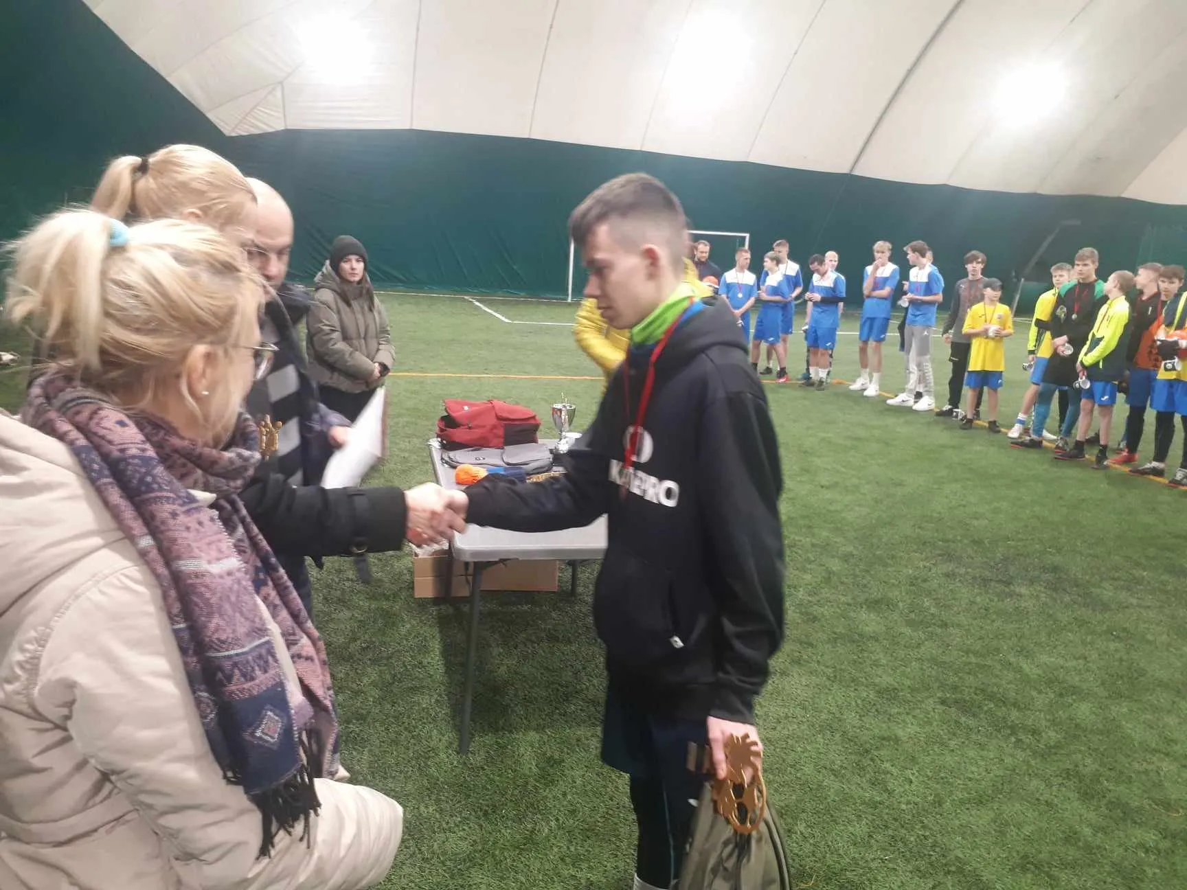 DOLNA CUP